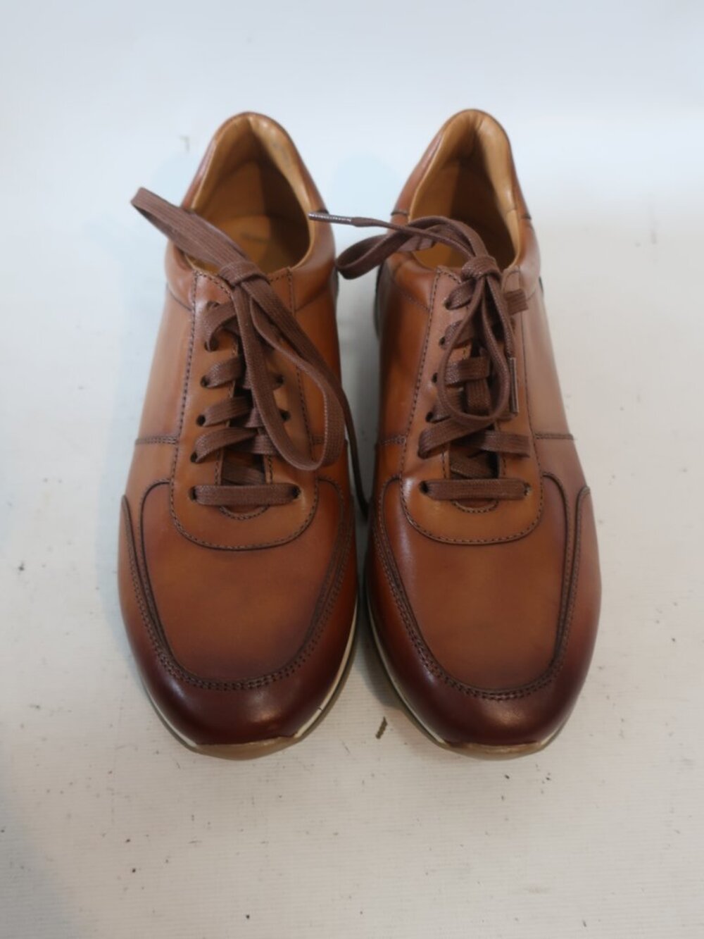 NWOB Mens Magnanni Brown Leather Low Top Laced Sneaker Shoes 7